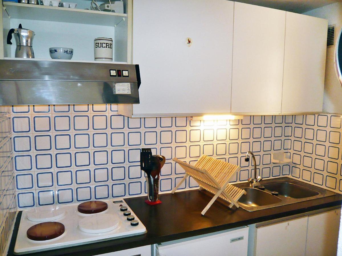 Holiday Home Les Romarines-6 By Interhome Gruissan Εξωτερικό φωτογραφία
